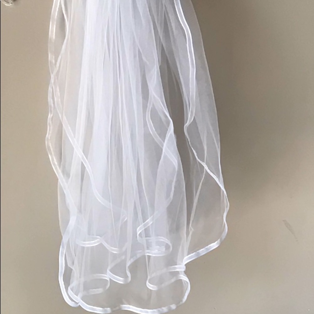 Communion Dress - Picture 5 of 8
